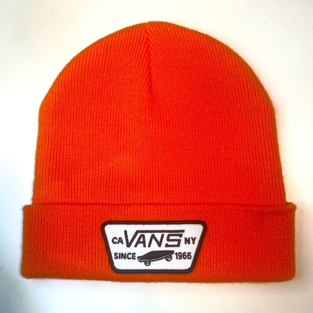 🔥 NWOT VANS OFF THE WALL MILFORD UNISEX ORANGE BEANIE